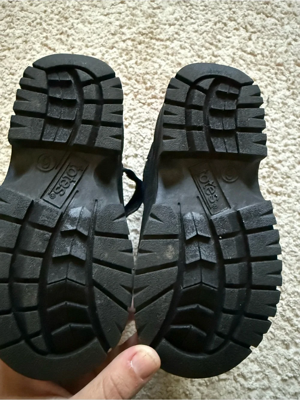 totes Kids Black Snow Boots size toddler 6